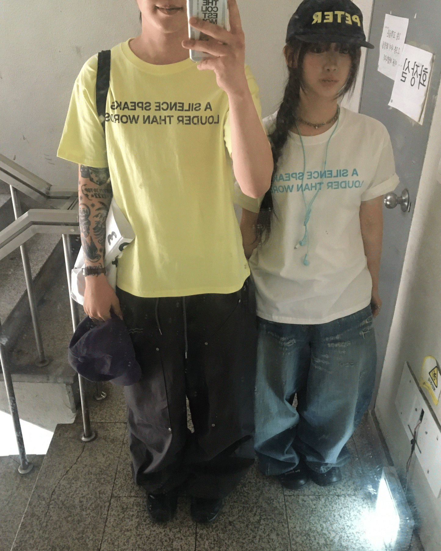 【1+1】Cool Cool字母Tee 四色入