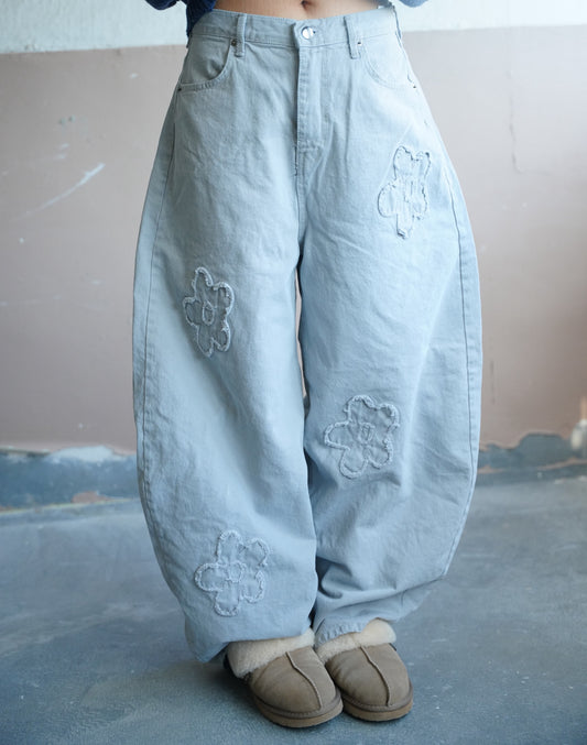 花花淺灰色彎刀褲