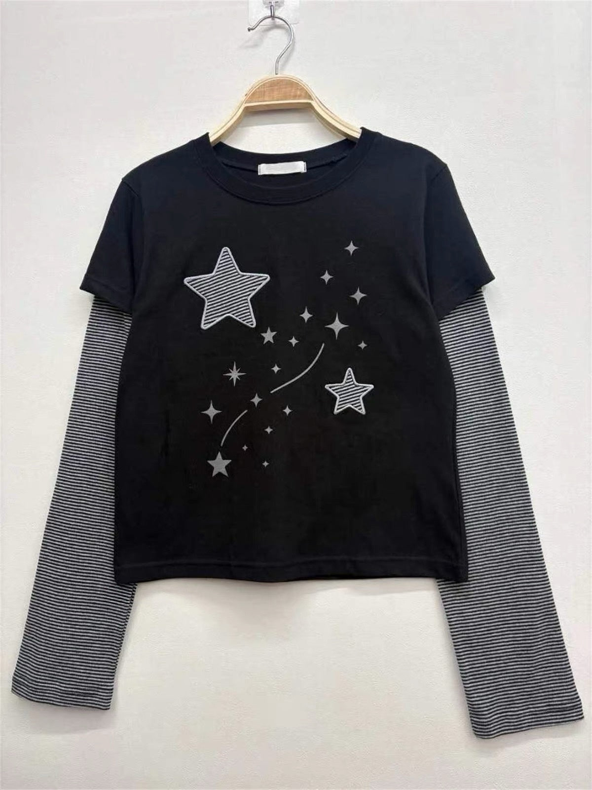 3月韓貨預訂95折☆星星假兩件Top 四色入