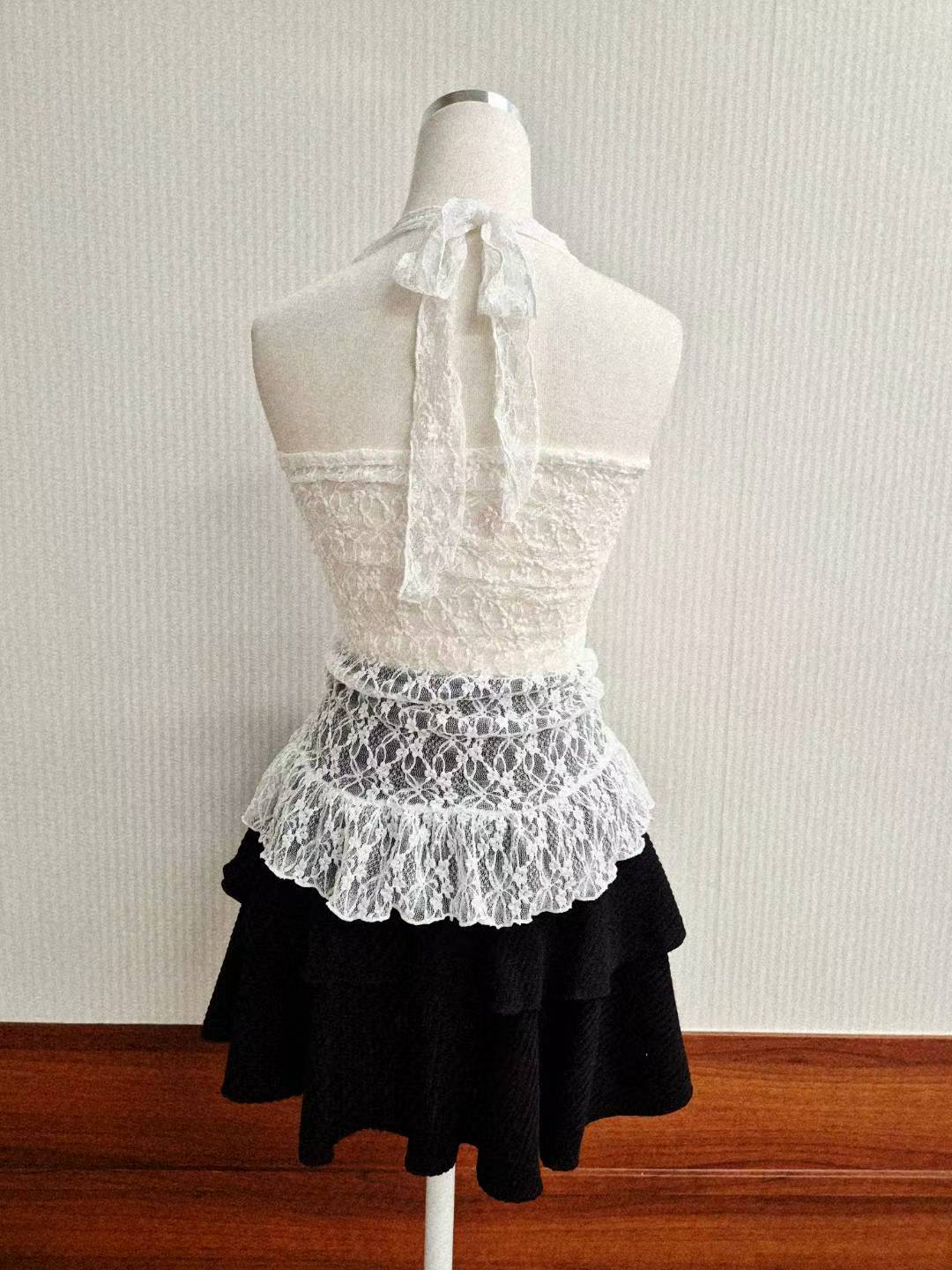 [$109系列] Lace綁帶掛脛背心