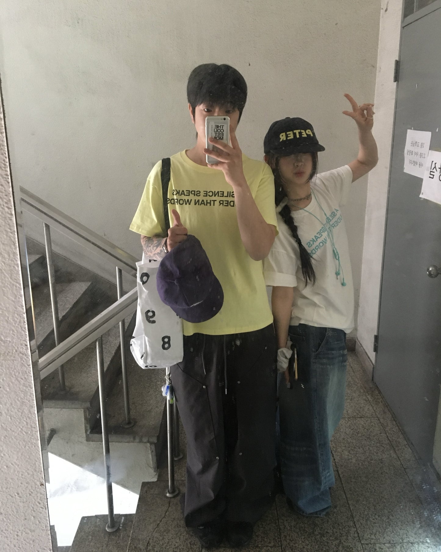 【1+1】Cool Cool字母Tee 四色入