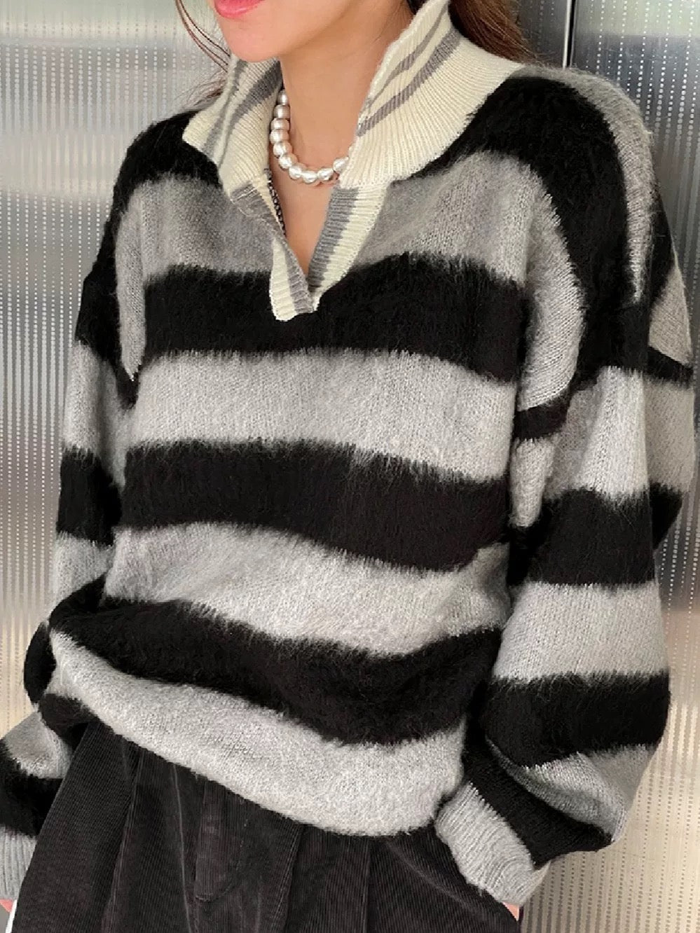 Striped Collar Brushed Knit Sweater
