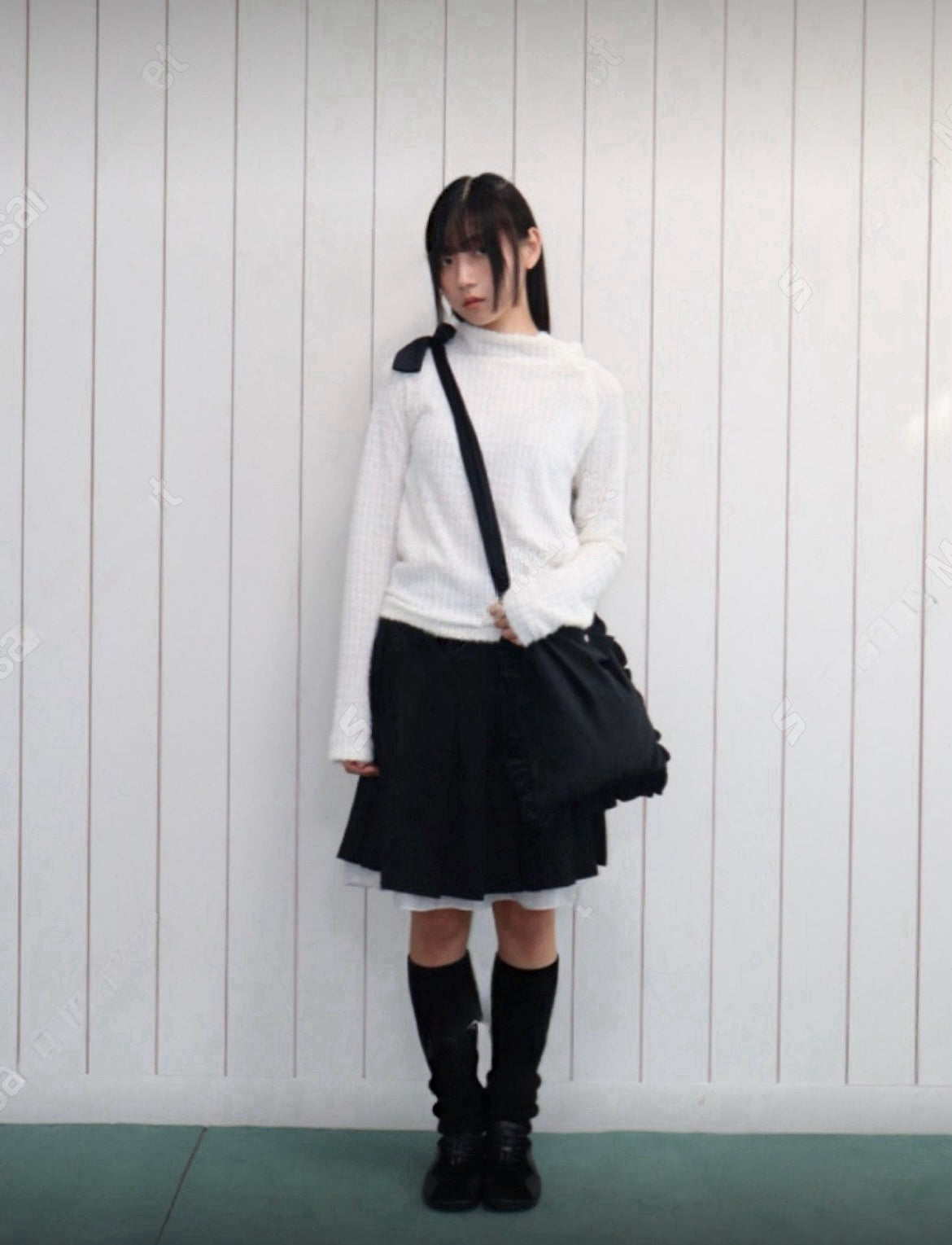 荷葉邊斜咩袋 三色入