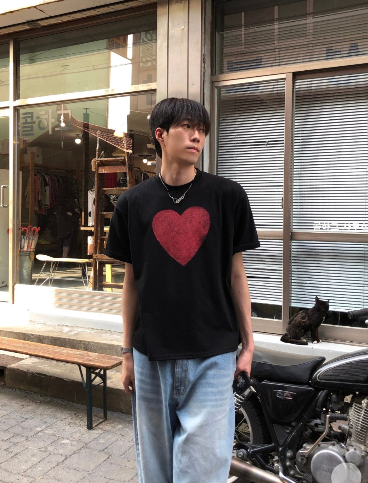 【1+1】心心塗鴉Tee 三色入