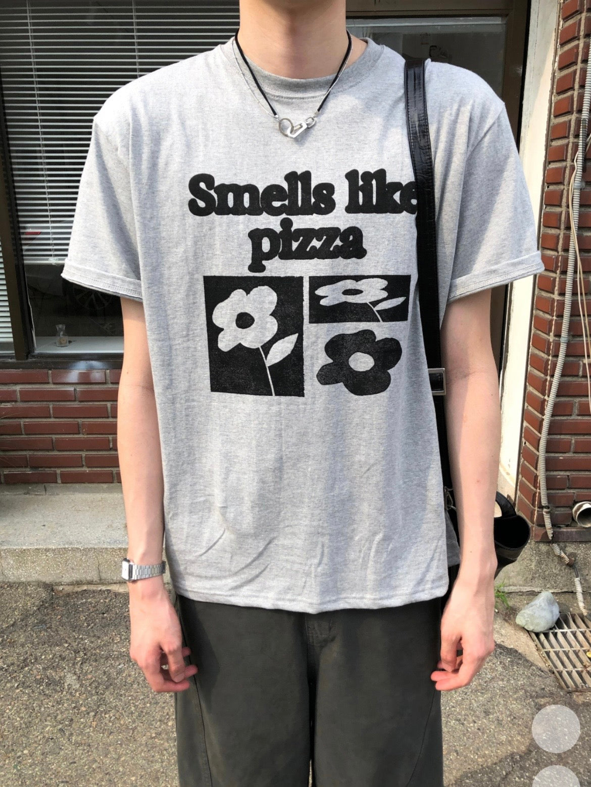【1+1】花花字母Tee 五色入