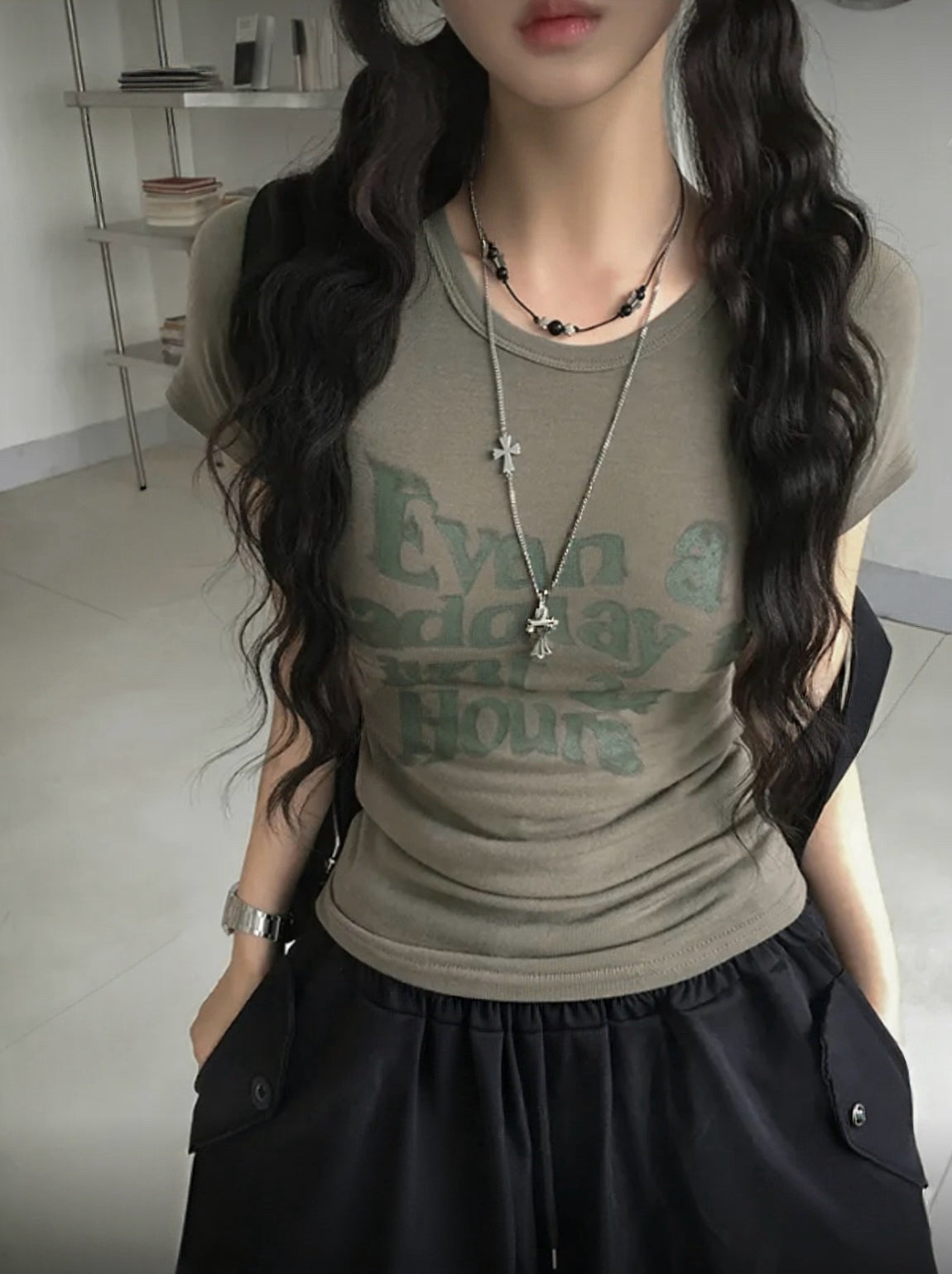 韓制字母貼身Top 三色入