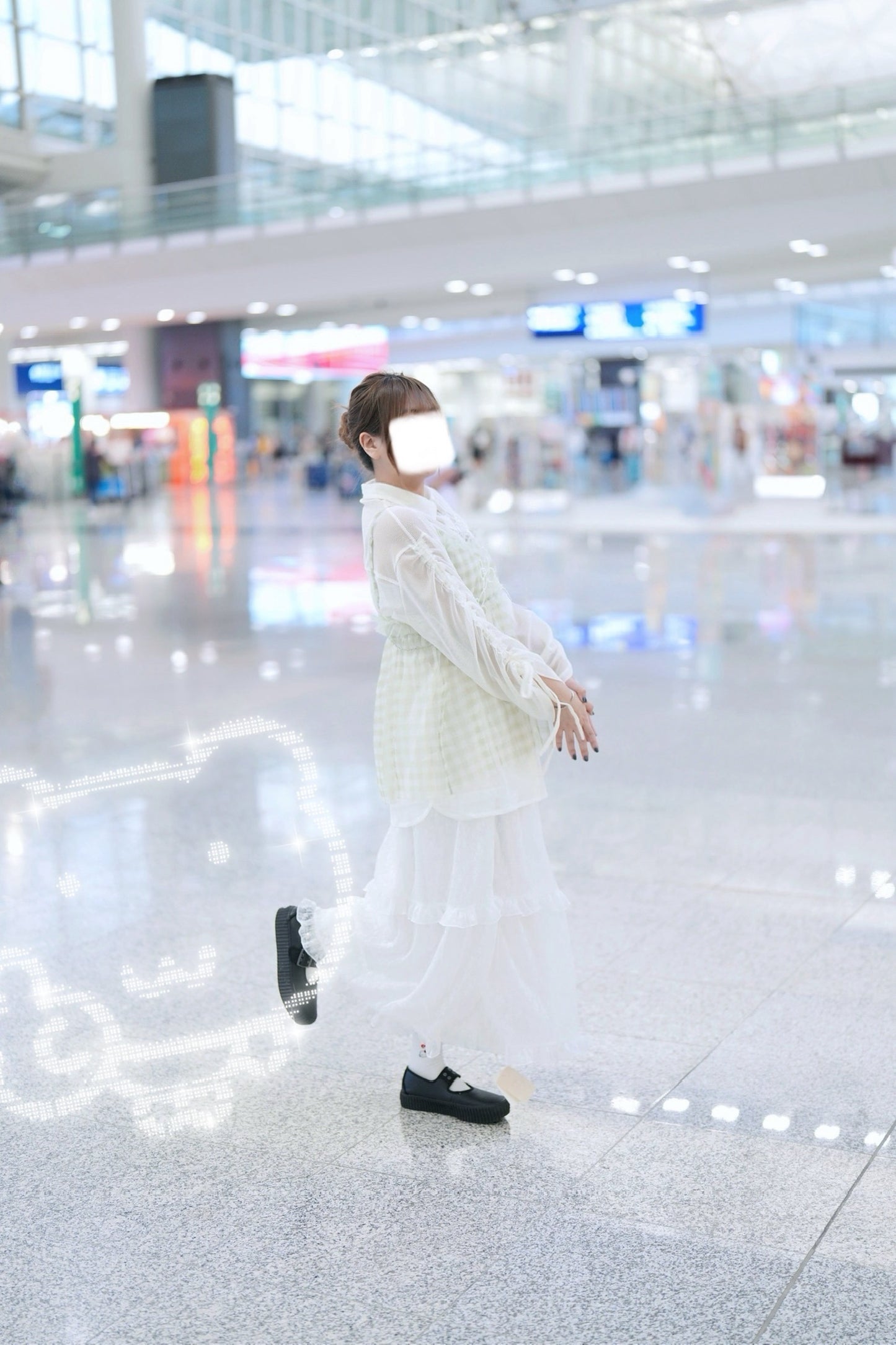 洞洞抽繩側開襯衫 三色入
