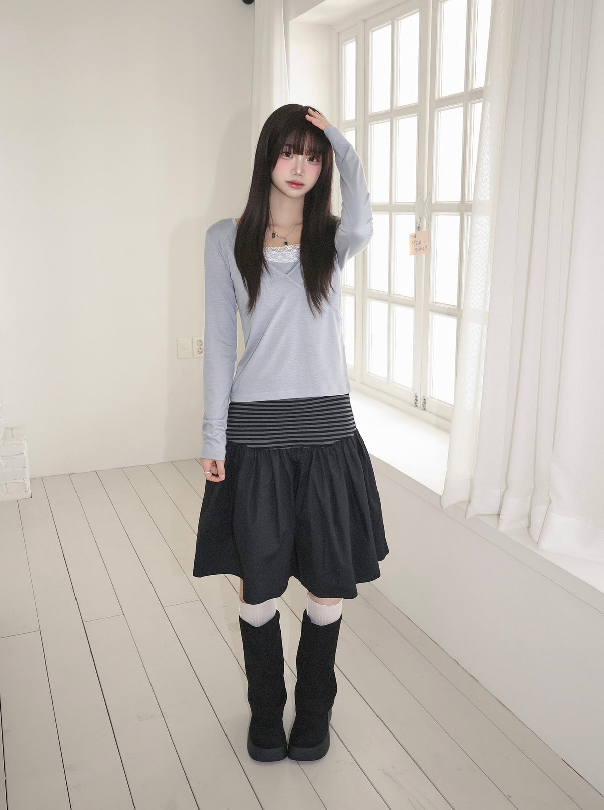 假兩件蕾絲V領長袖 四色入