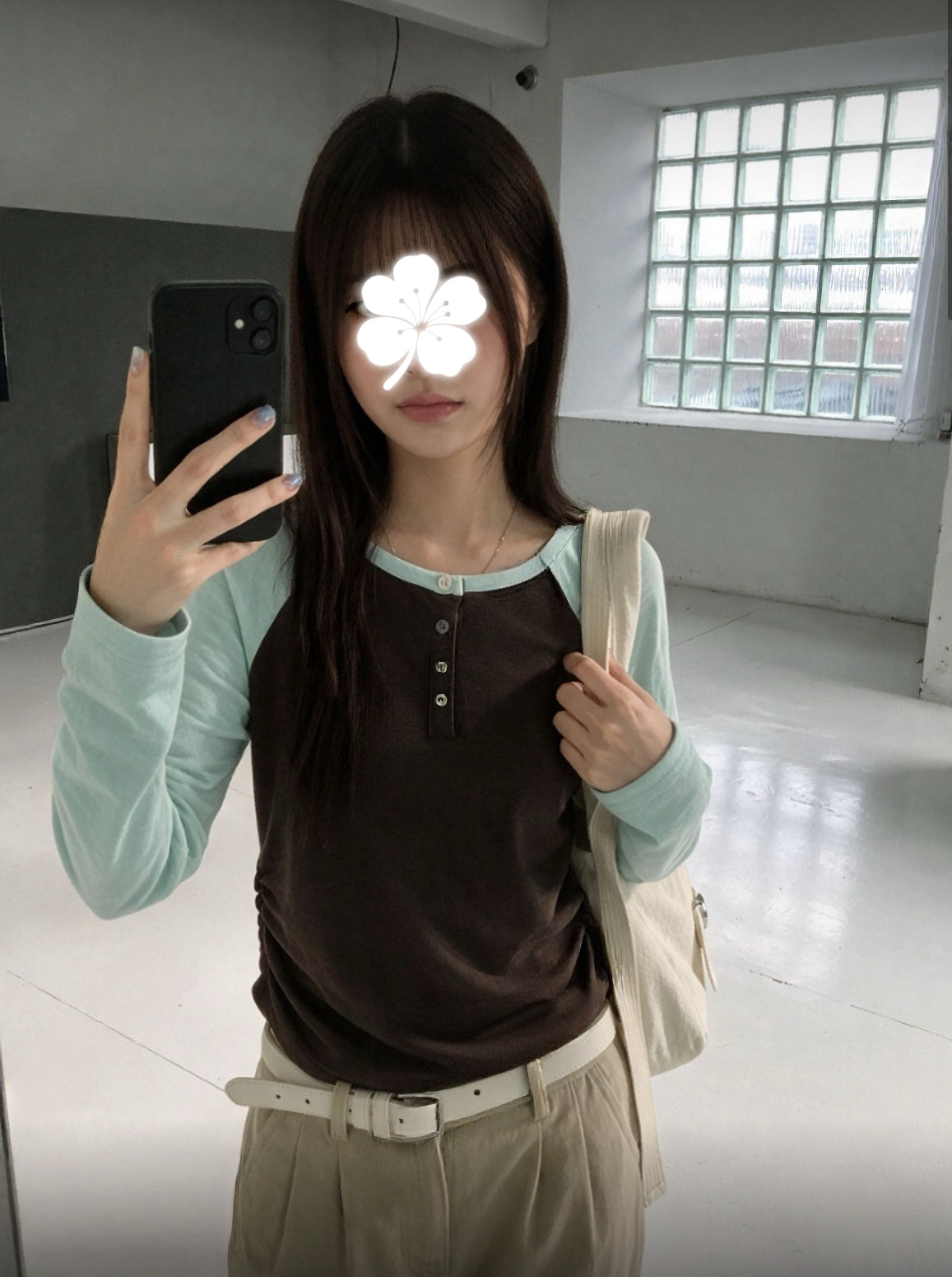 插肩鈕扣牛角Tee 四色入