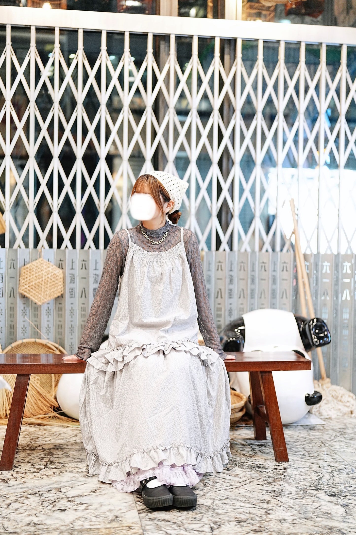 LACE RUFFLE TOP 四色入