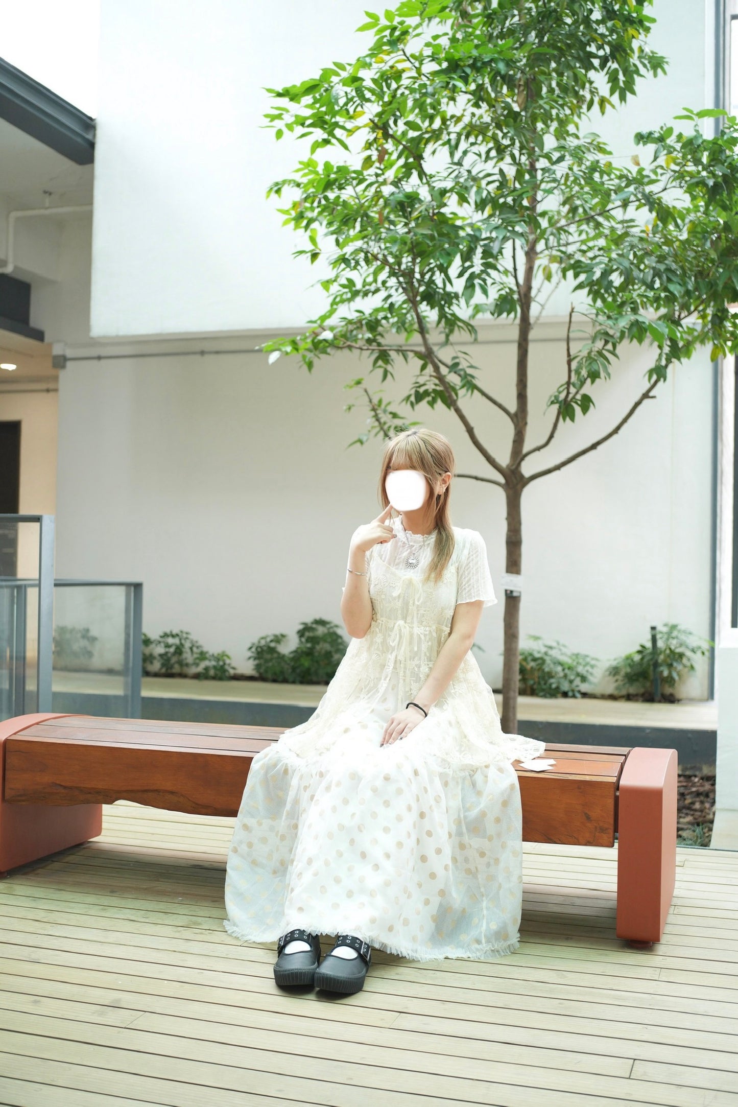 重工刺繡綁帶外撘 三色入￼