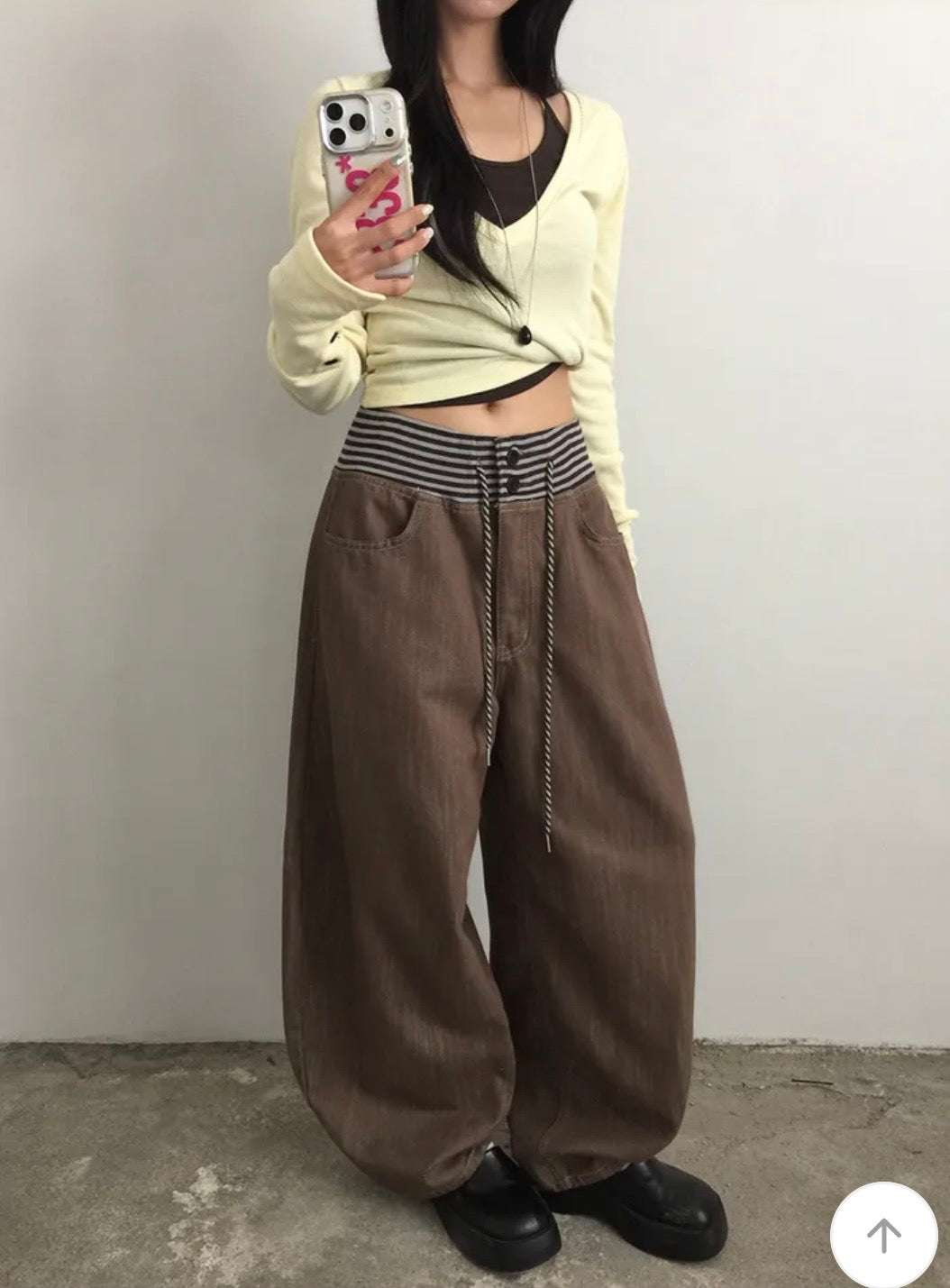 橫紋抽繩彎刀褲 三色入