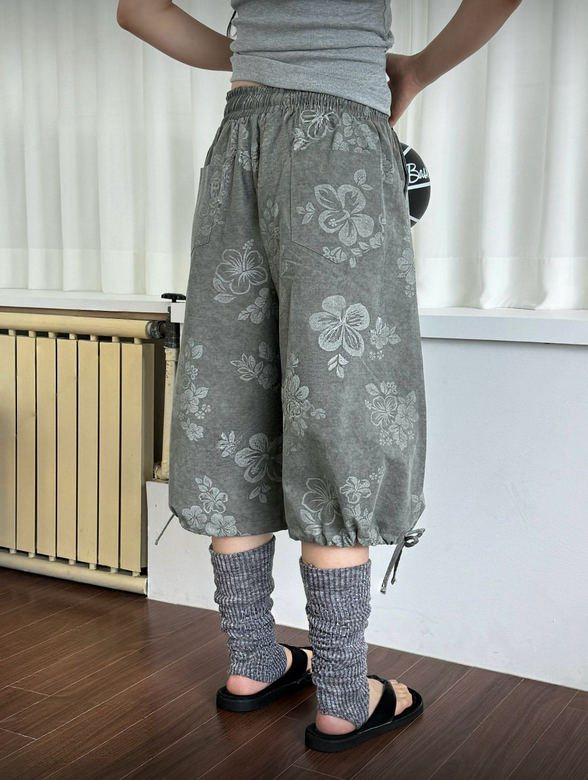 3月限定韓貨預訂95折☆ 花花Bermuda Shorts 三色入