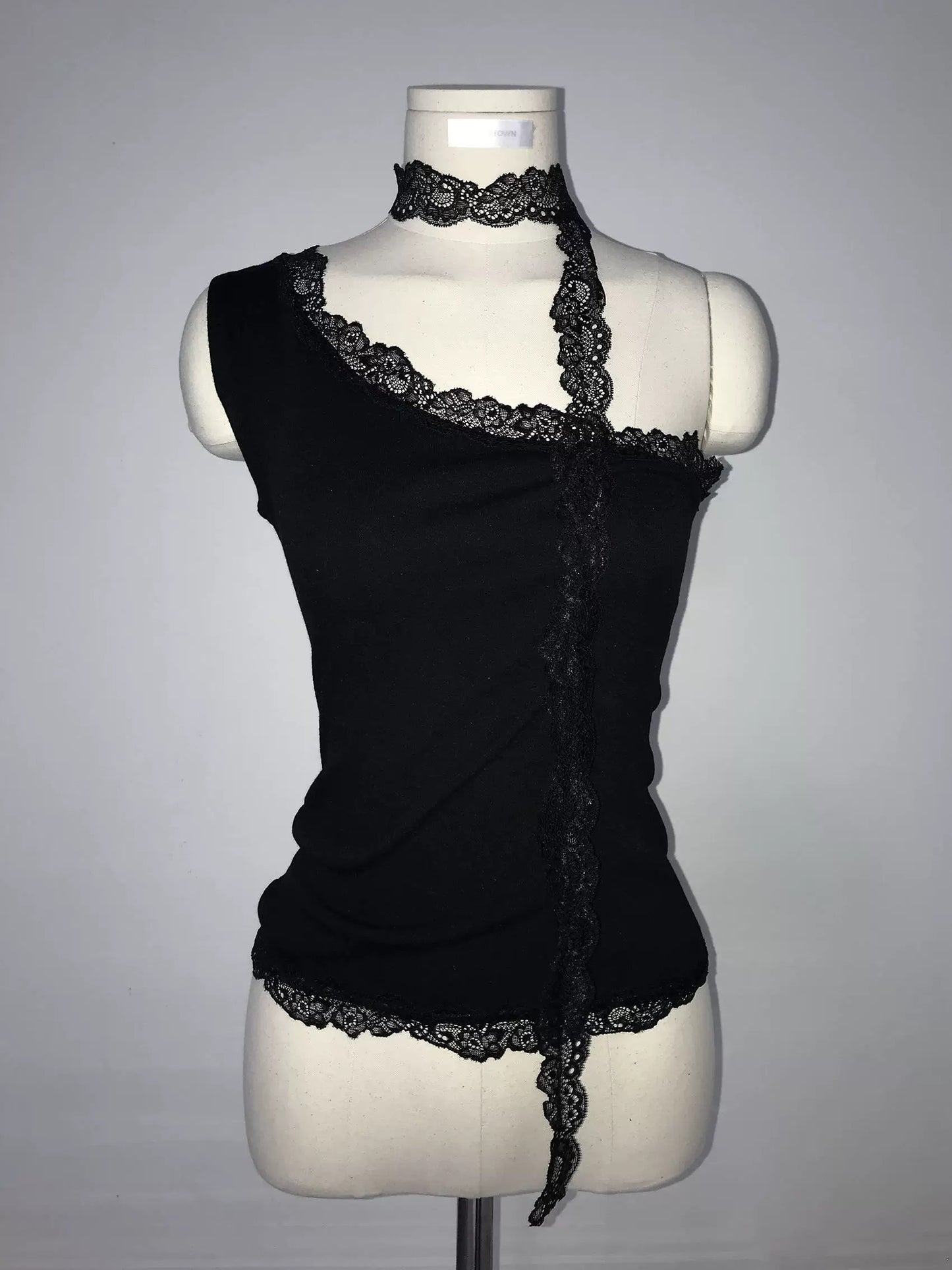 Asa同款斜肩Lace Top 三色入