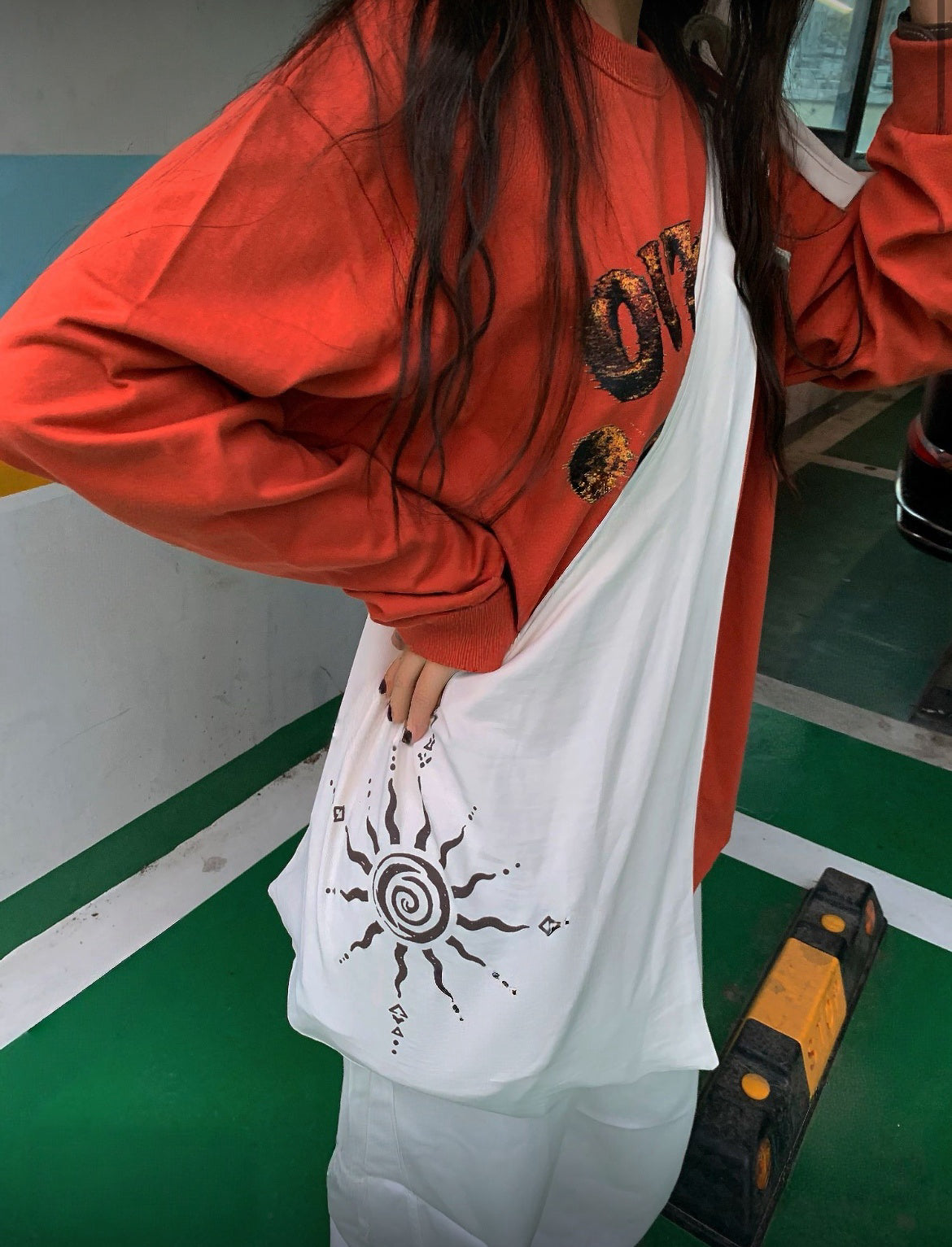 太陽印花掛頸包 兩色入
