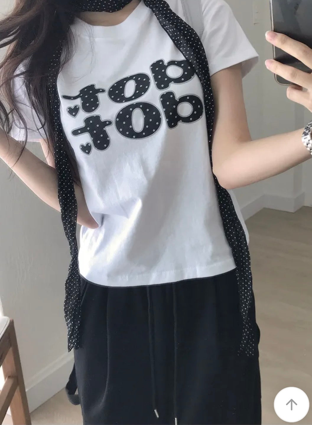 波點字母Crop Top 兩色入