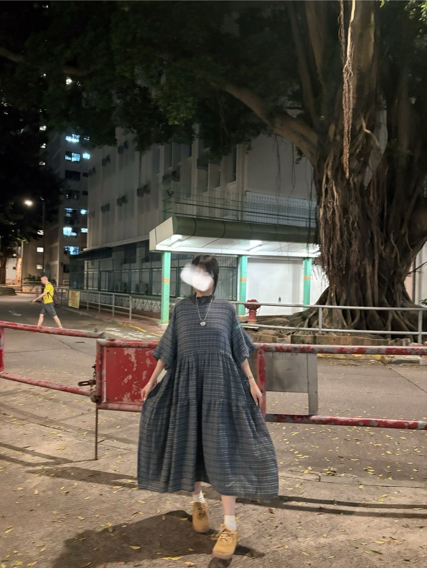 暗紋泡泡袖OPS