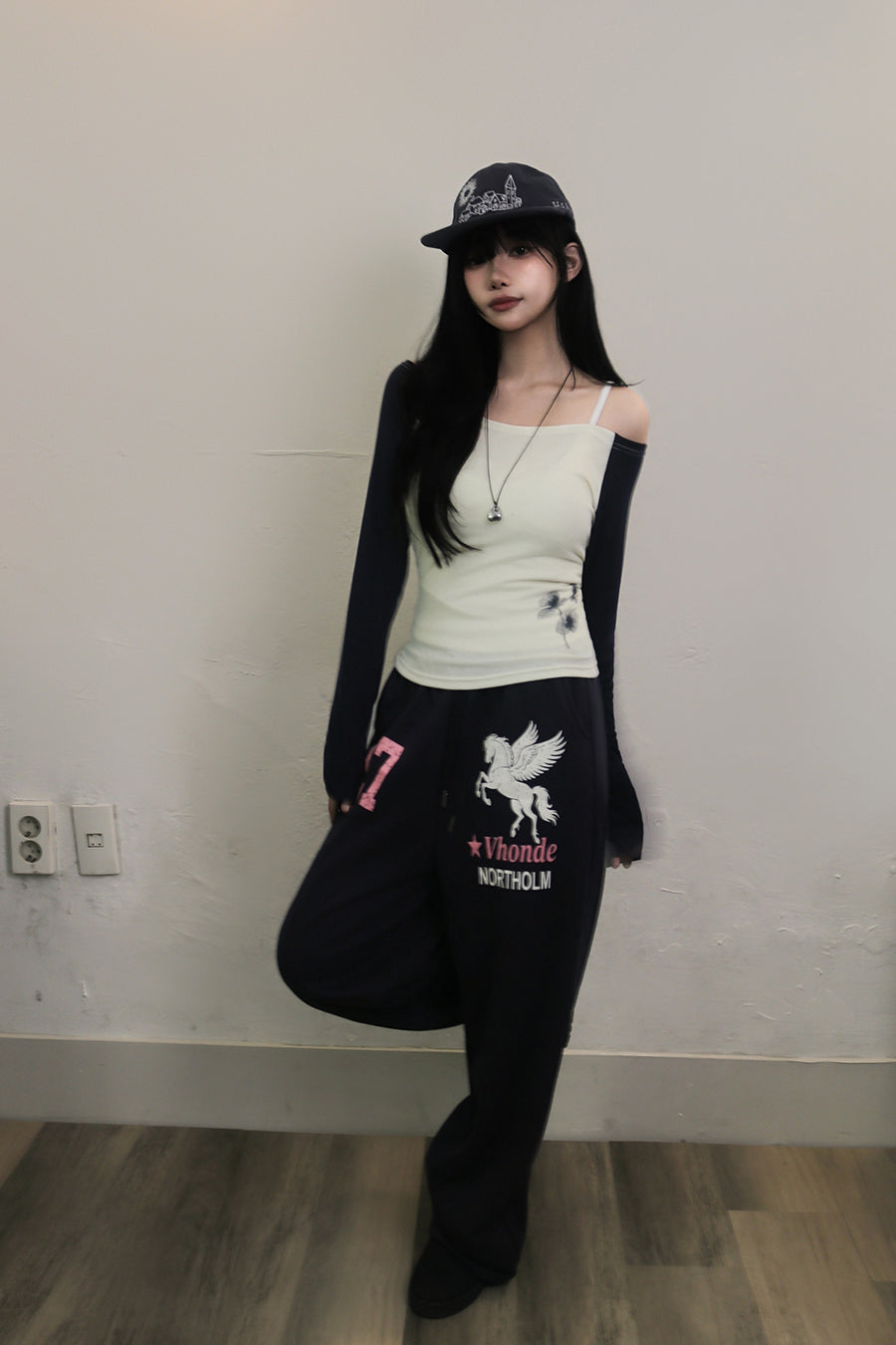 插肩水墨花長袖Top 三色入