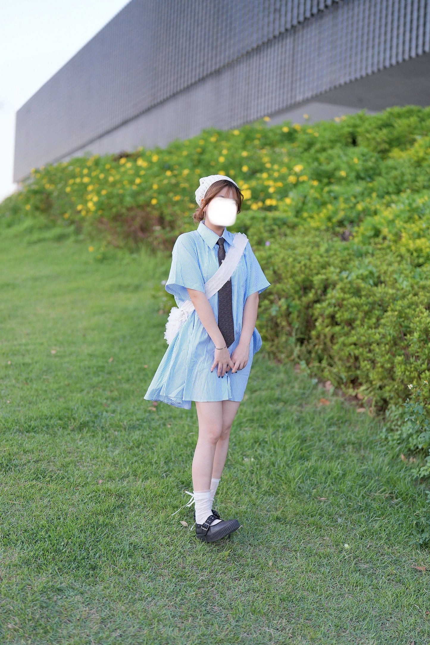 恤衫A字OPS 一色入