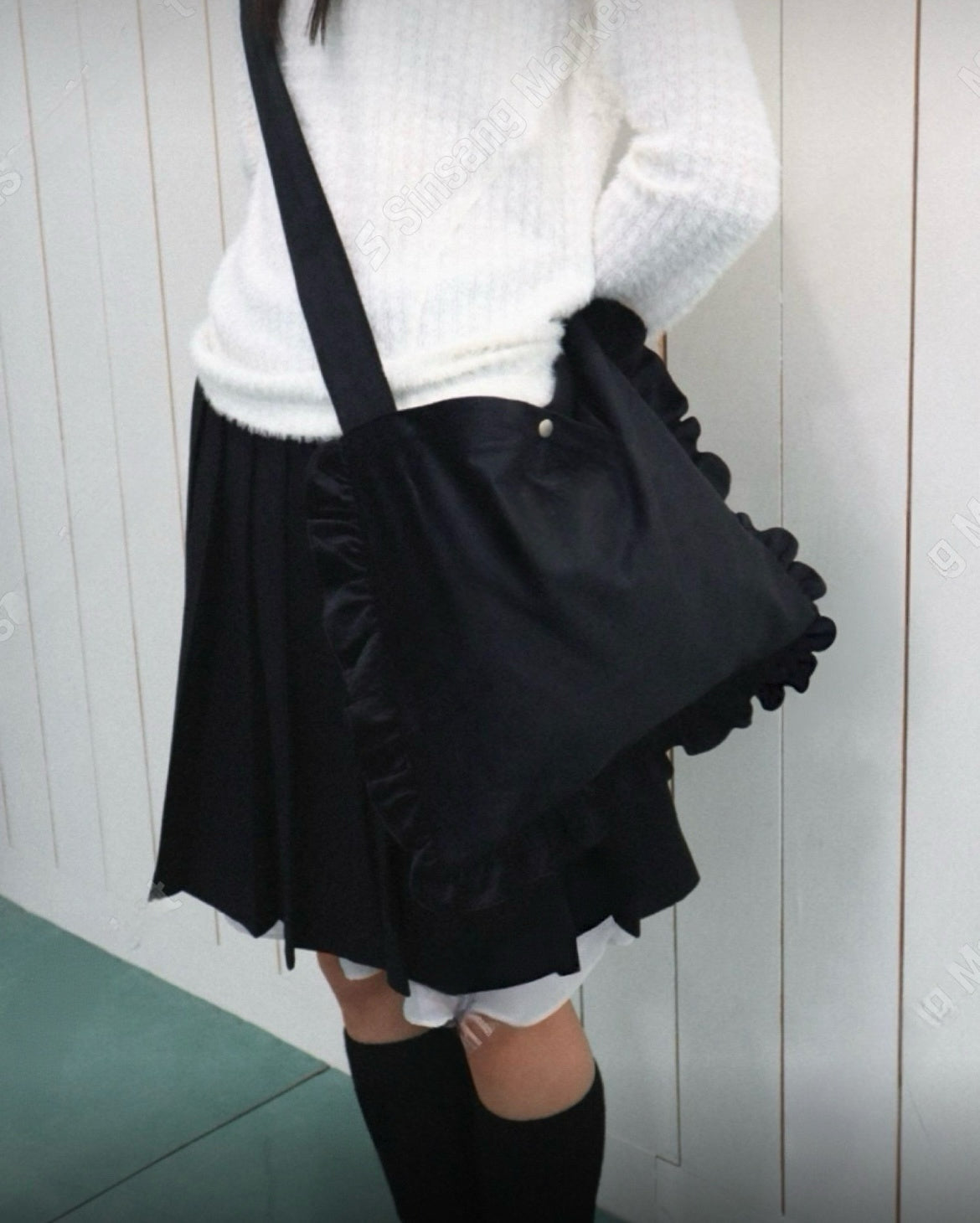 荷葉邊斜咩袋 三色入