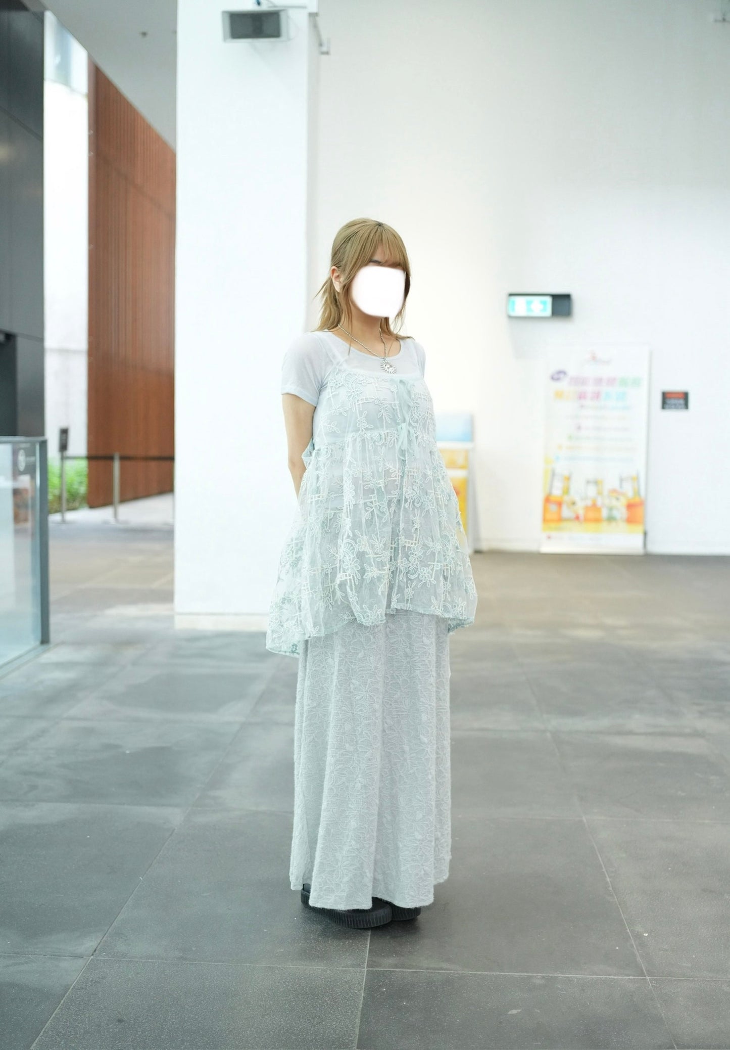 重工刺繡綁帶外撘 三色入￼