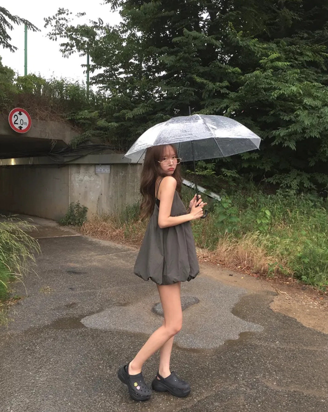 吊帶泡泡top 兩色入