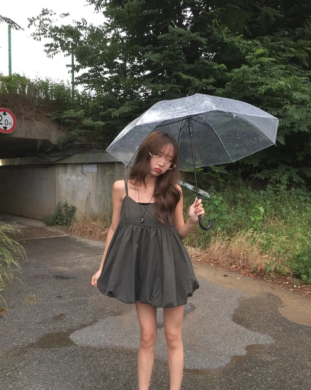 吊帶泡泡top 兩色入