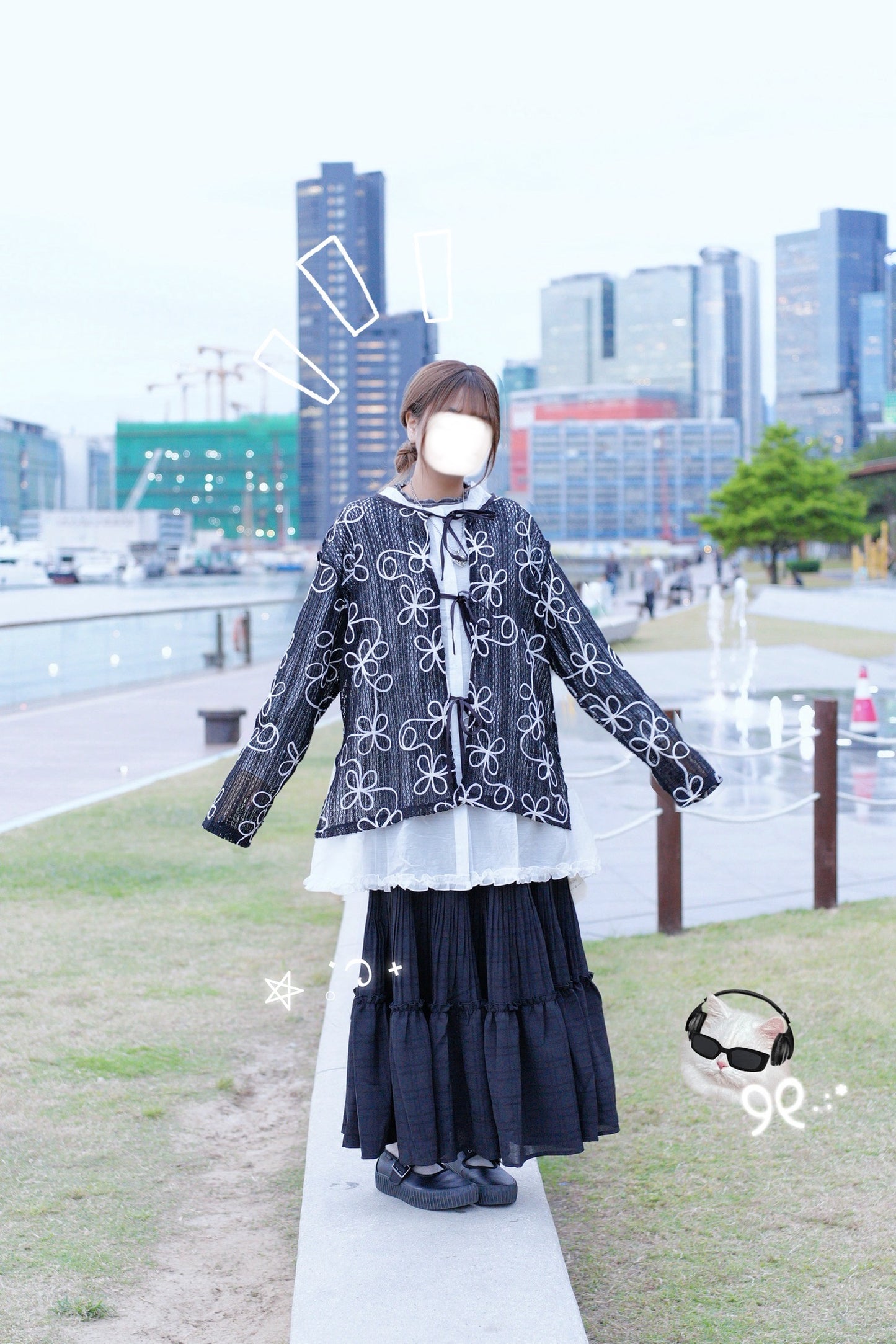 Two ways花花網洞外套 五色入