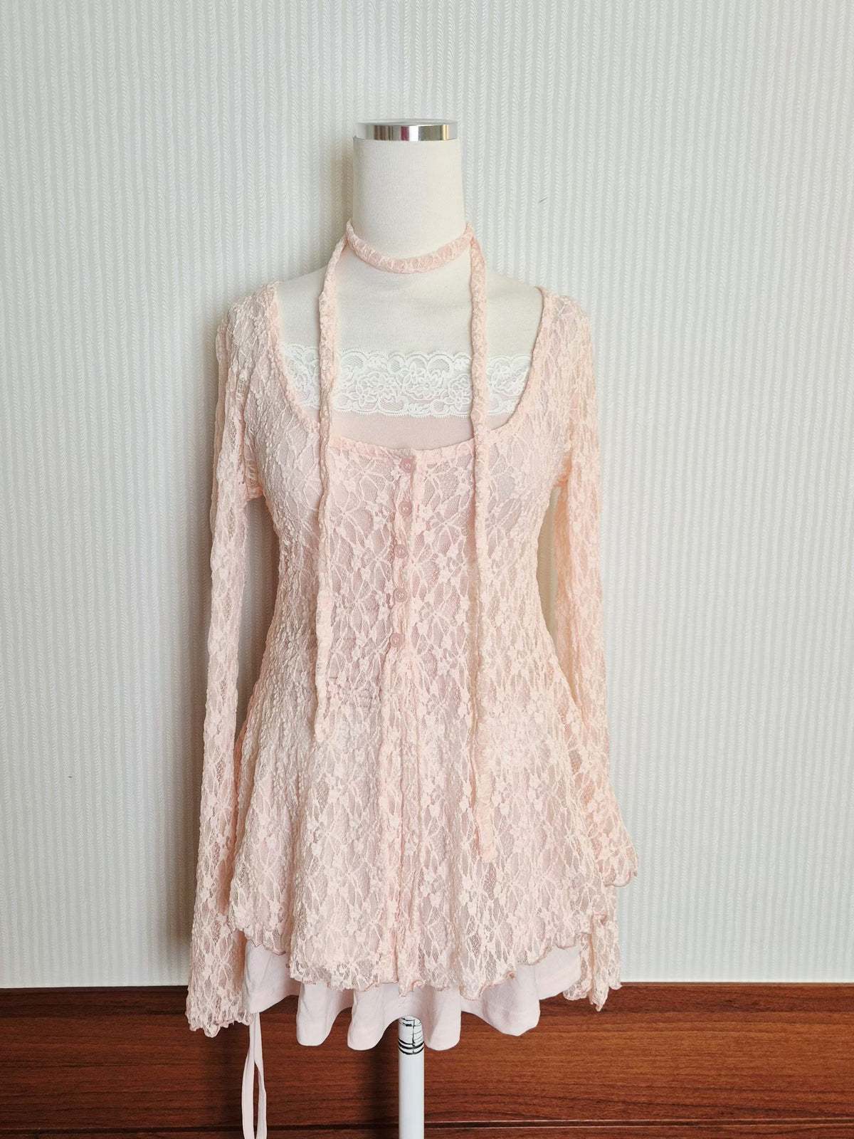 掛脖Lace Set Top 四色入