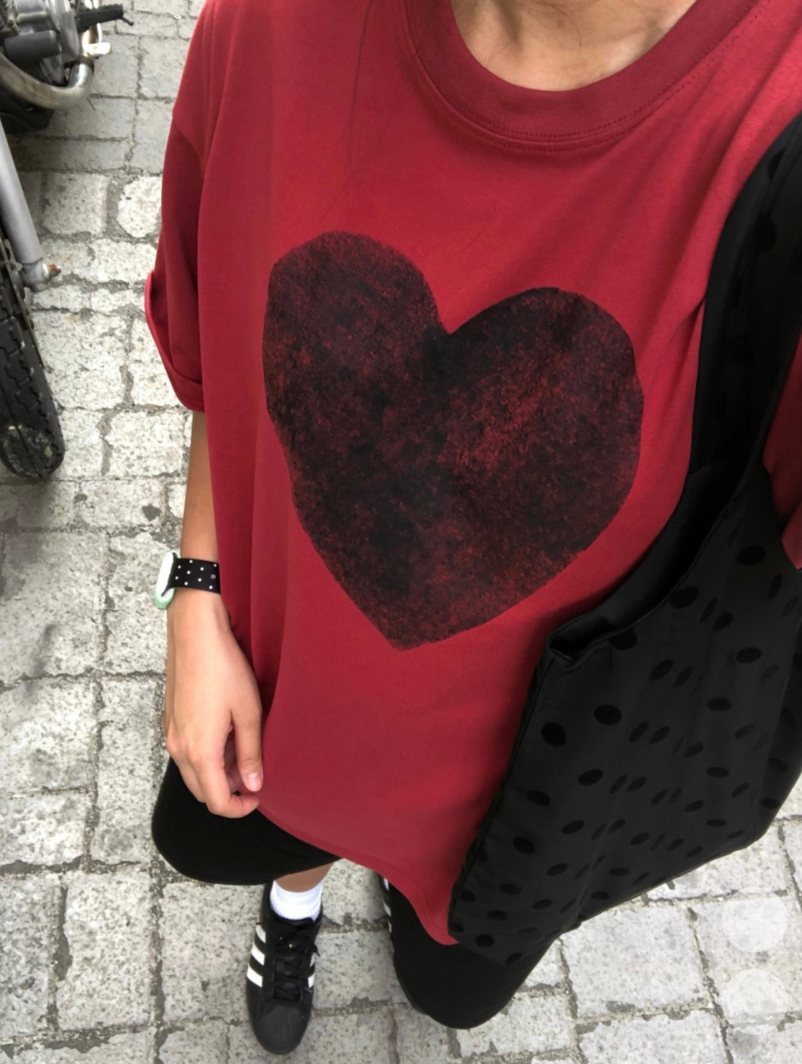 【1+1】心心塗鴉Tee 三色入